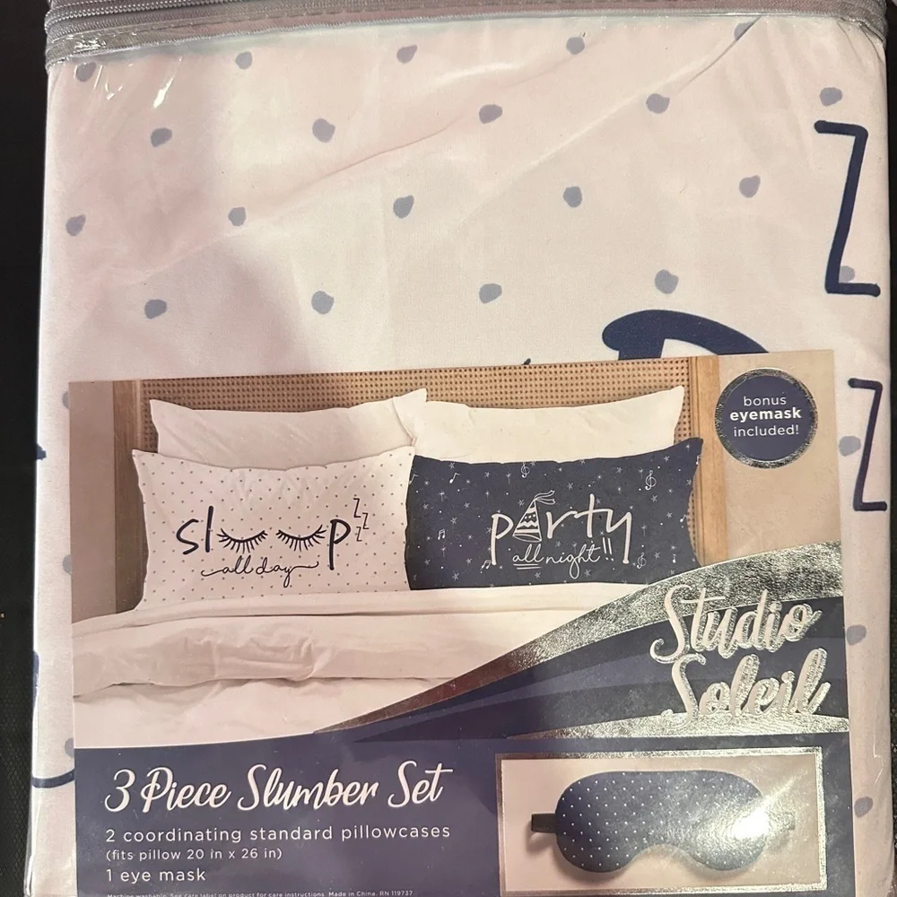 Sleep All Day & Party All Night!!! White and Blue 3 Piece Slumber Set